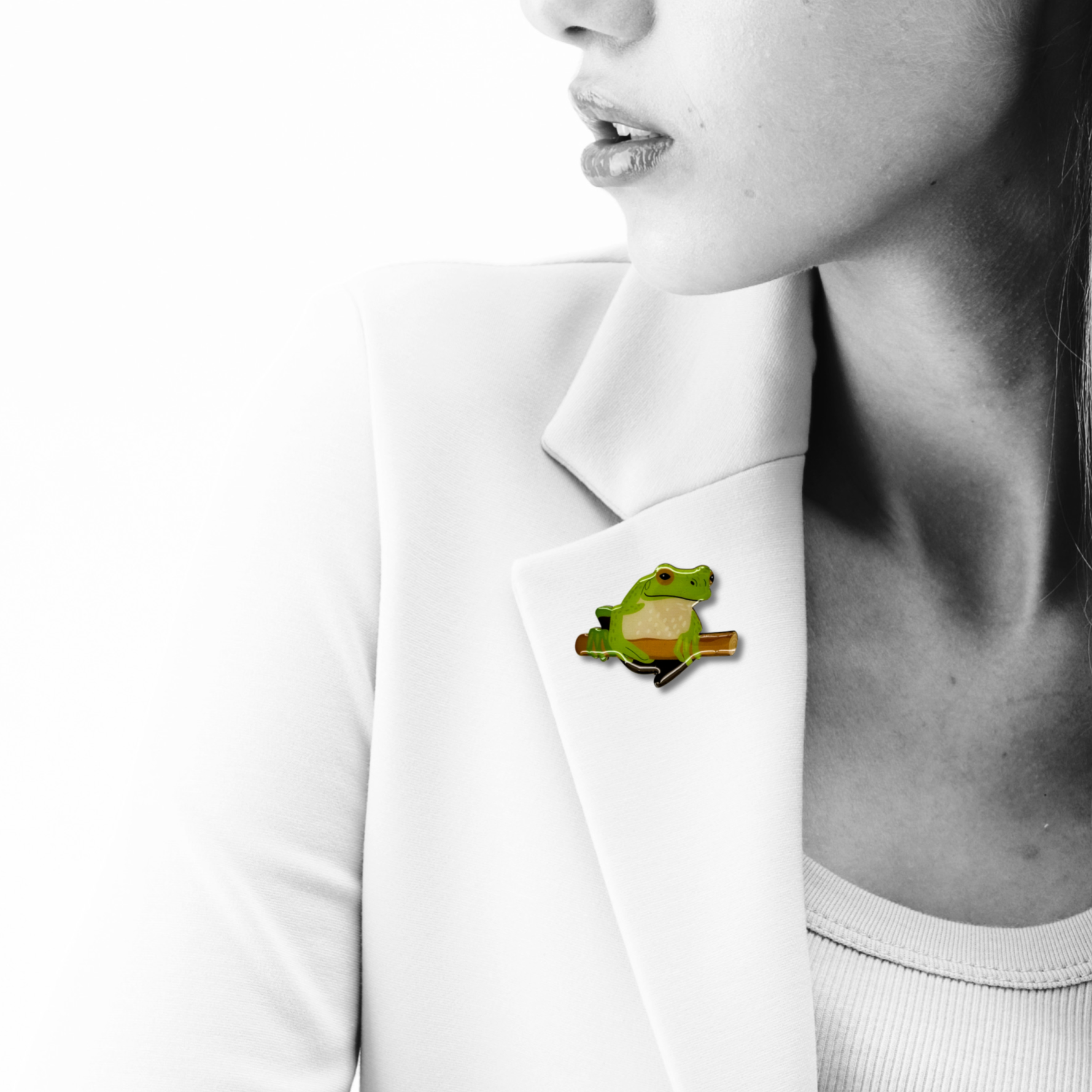 Green Tree Frog Brooch