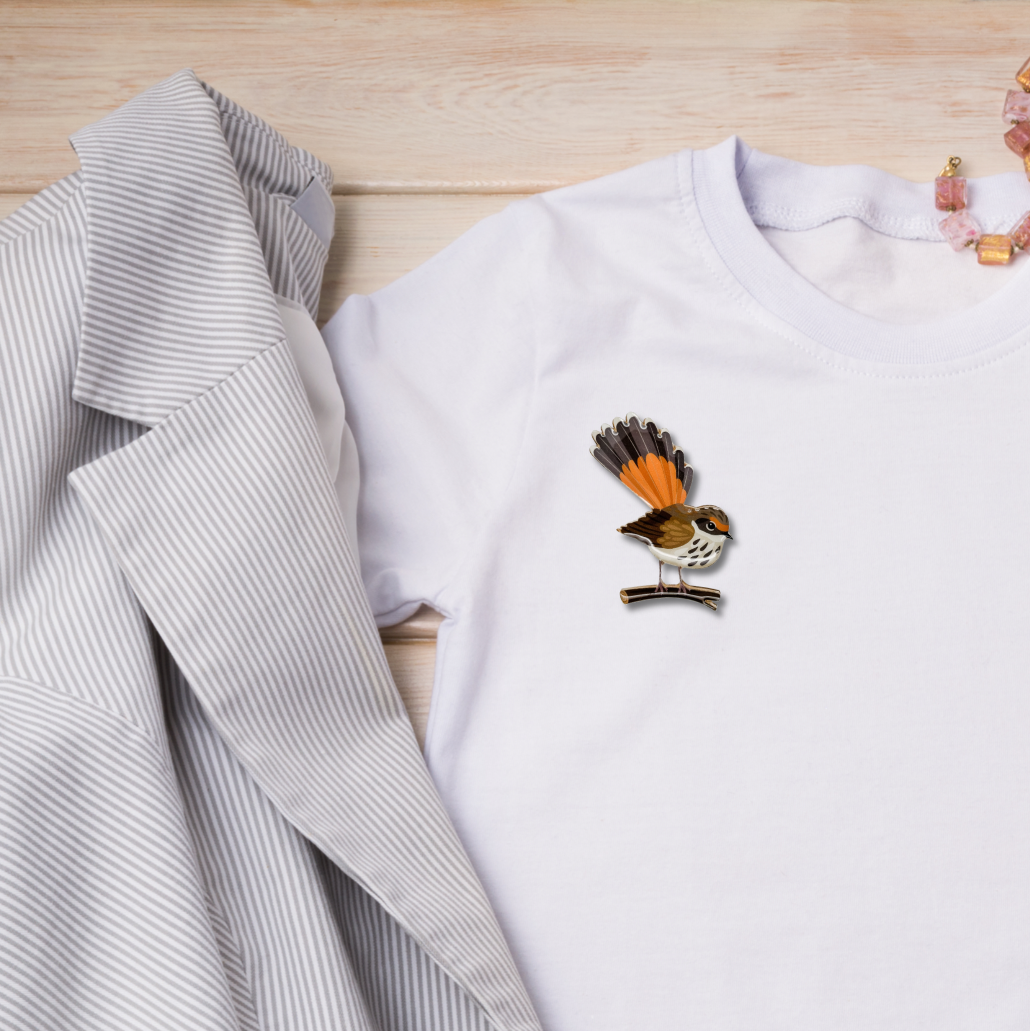 Rufous Fantail Brooch