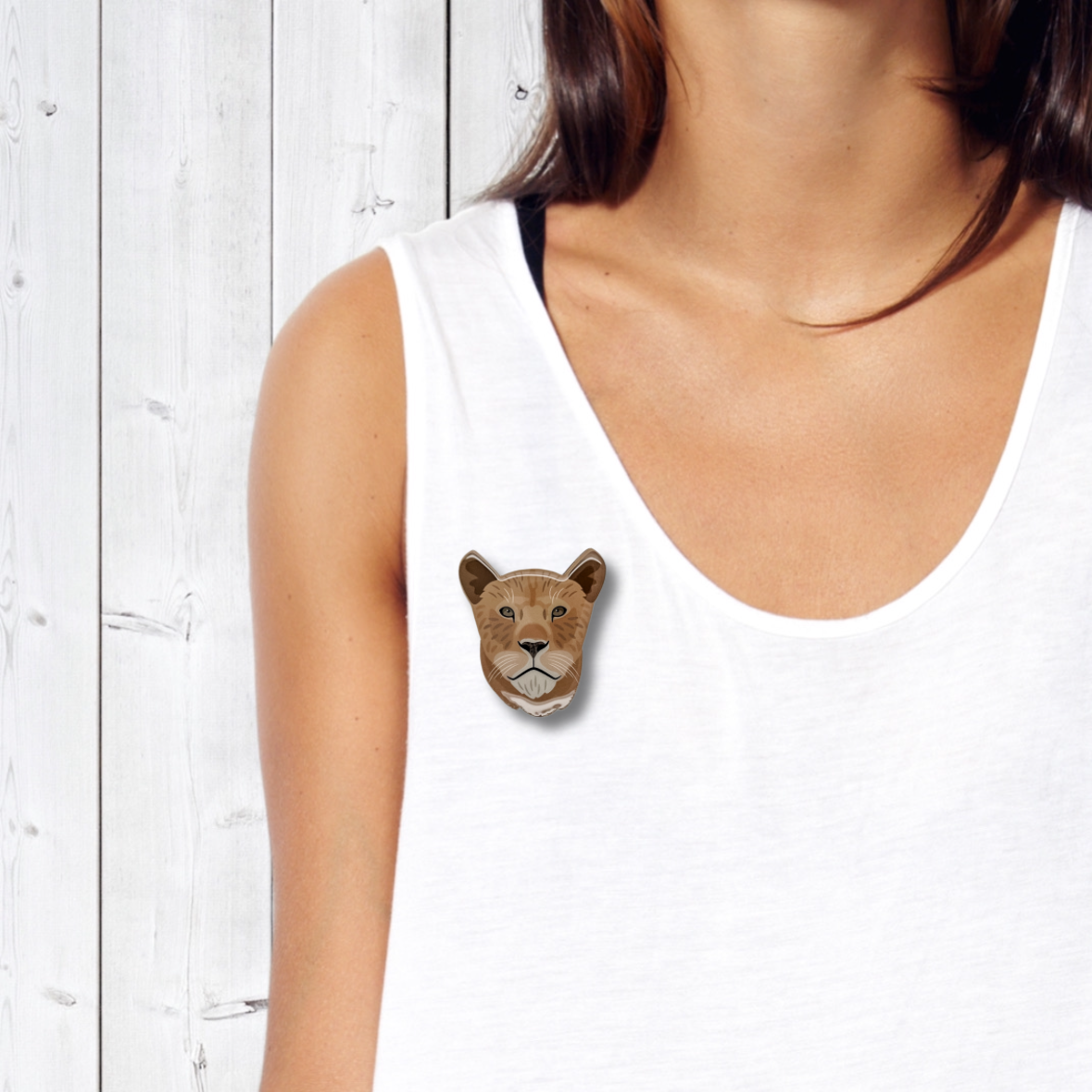 Lioness Brooch (II)